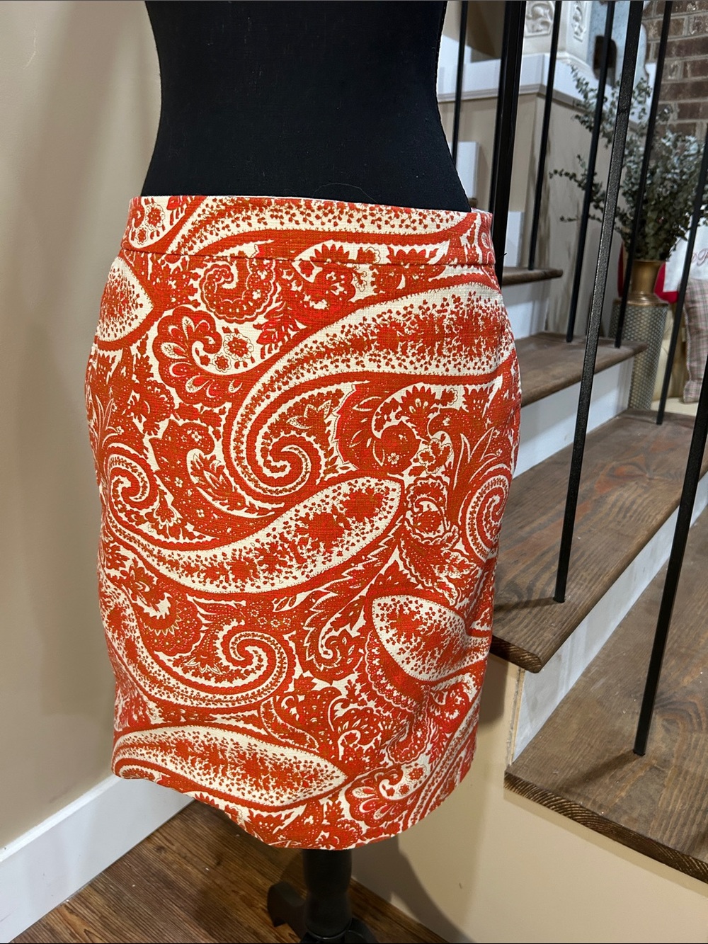 J Crew 8 Women's deep coral cotton stretch  Paisley Pencil Skirt